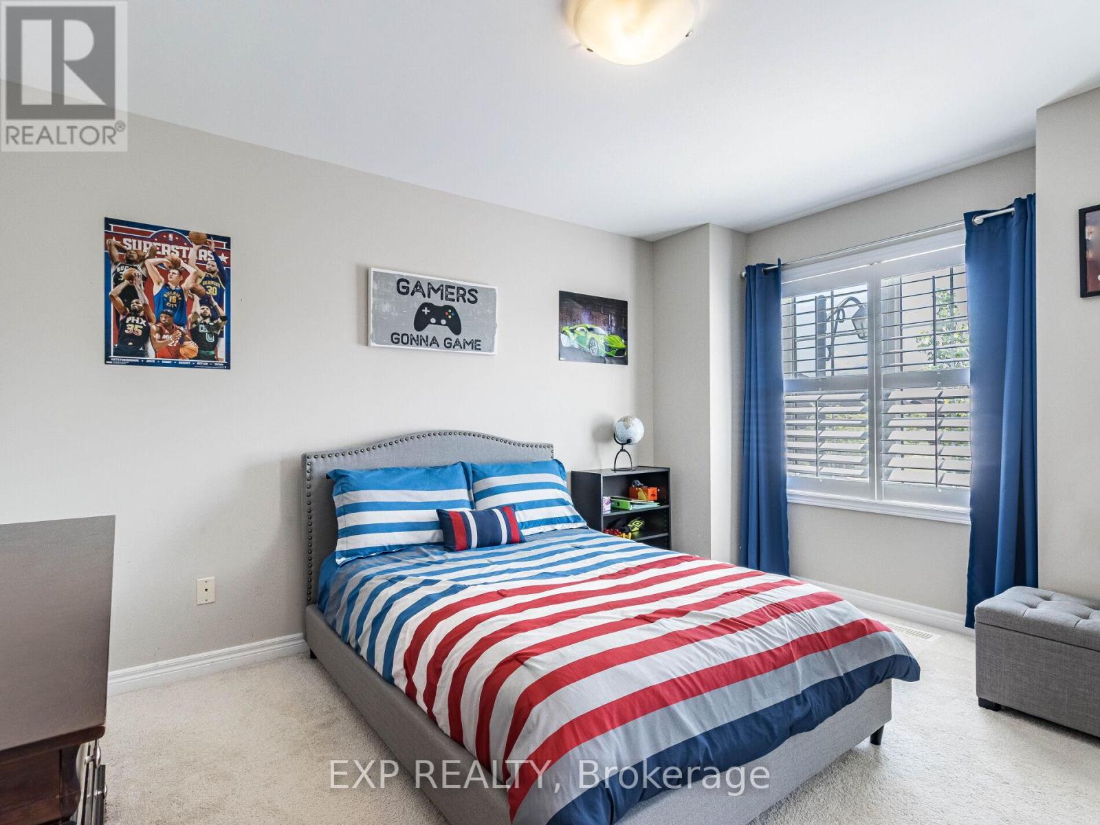 Photo 37 of 353 Hincks Drive, Milton ON