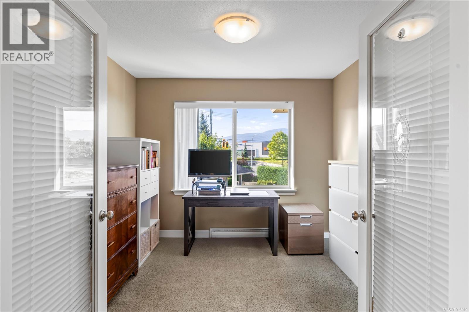 Photo 11 of 201 5945 Kaden Pl, Nanaimo BC