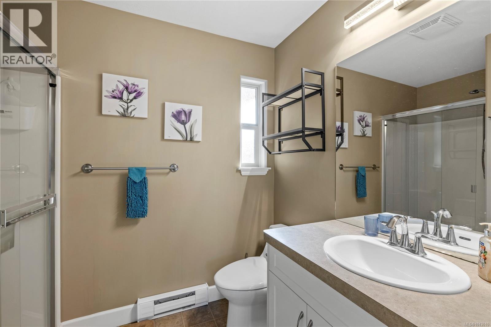 Photo 18 of 201 5945 Kaden Pl, Nanaimo BC