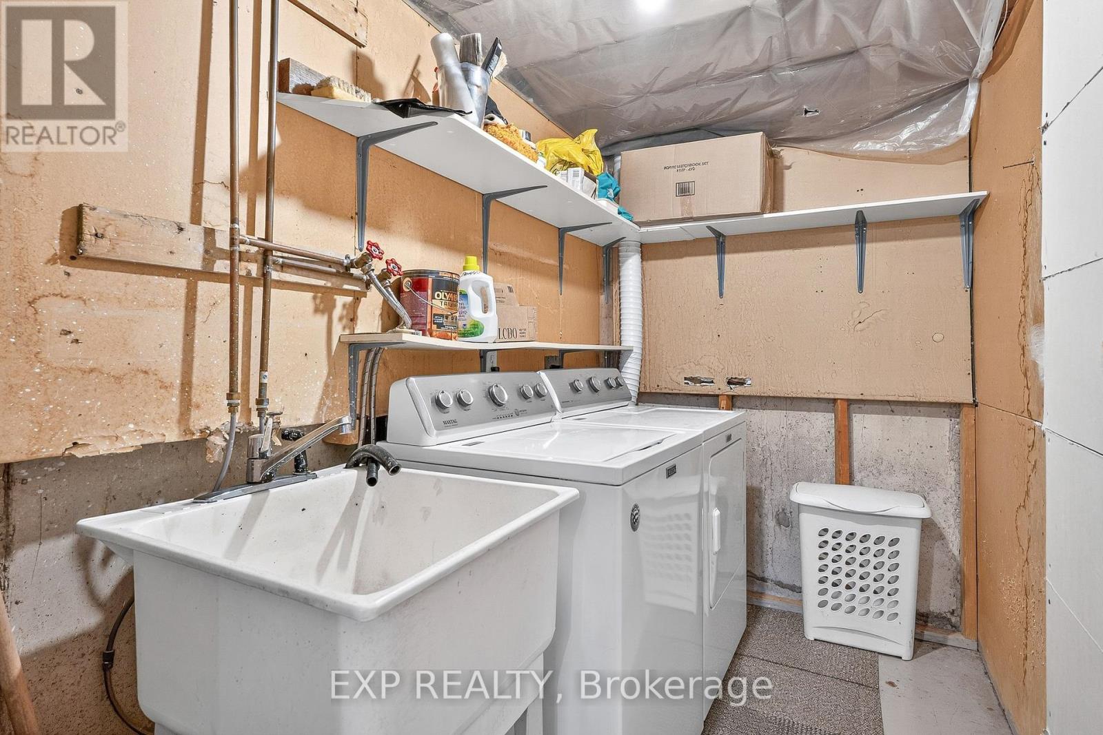 Photo 34 of 81 8 Sherway Drive, Ottawa ON