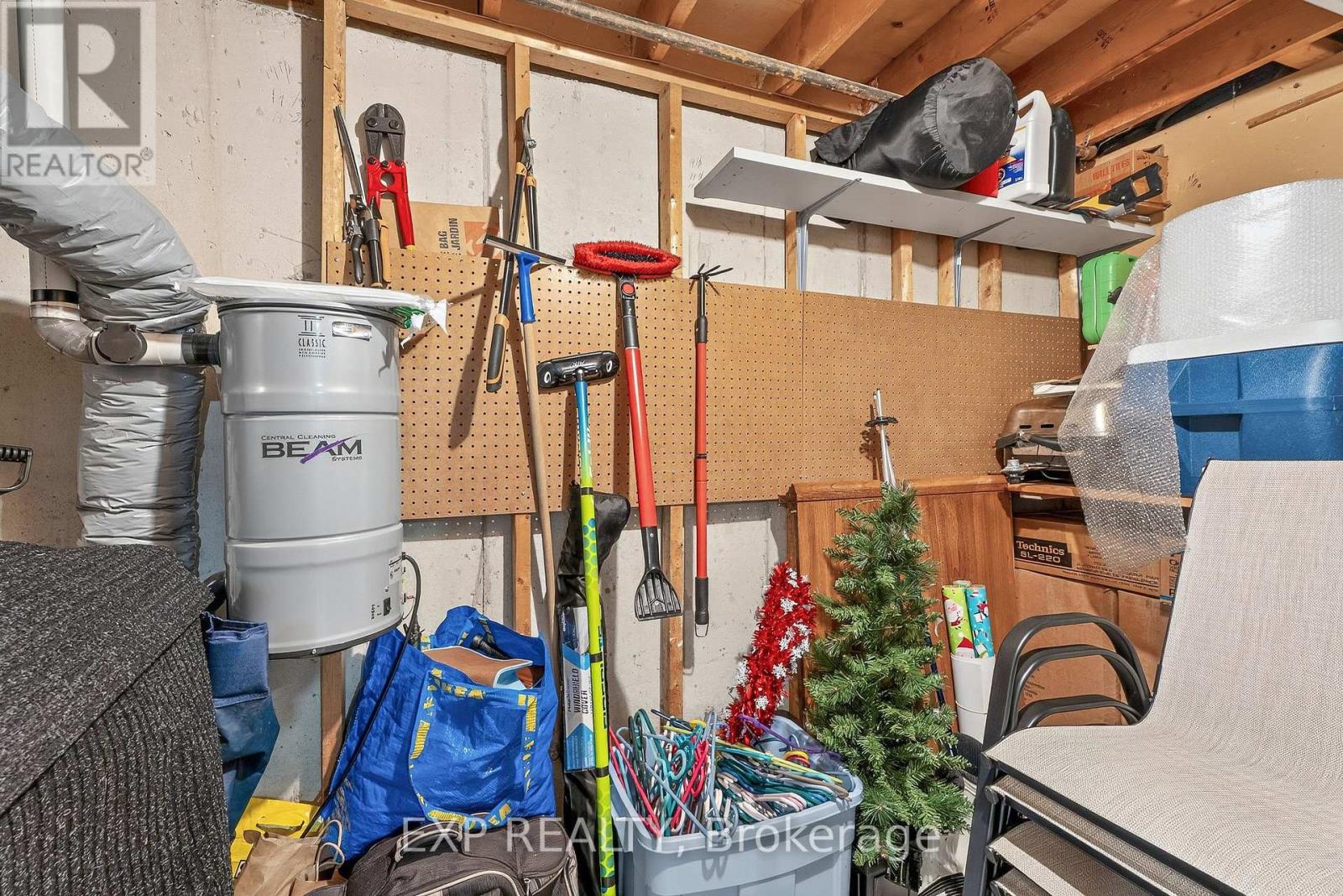 Photo 35 of 81 8 Sherway Drive, Ottawa ON
