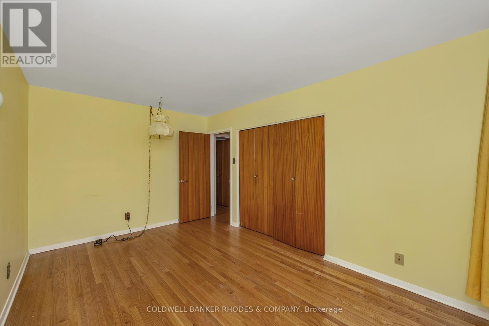 Photo 17 of 2687 Basswood Crescent, Ottawa ON