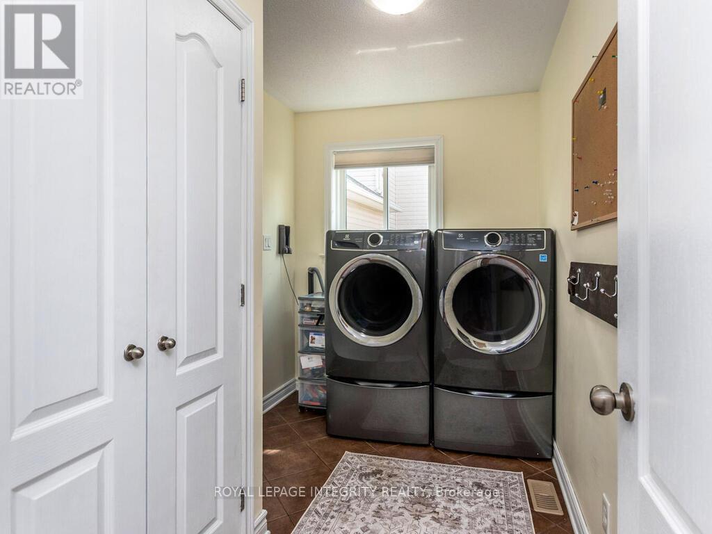 Photo 17 of 111 Comba Drive, Carleton Place ON