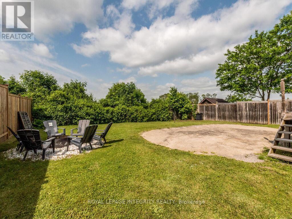 Photo 34 of 111 Comba Drive, Carleton Place ON