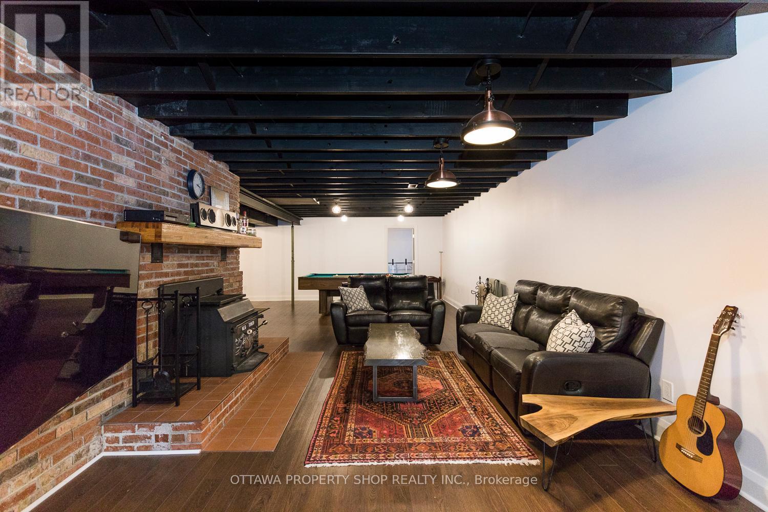 Photo 20 of 2428 Greys Creek Road, Ottawa ON