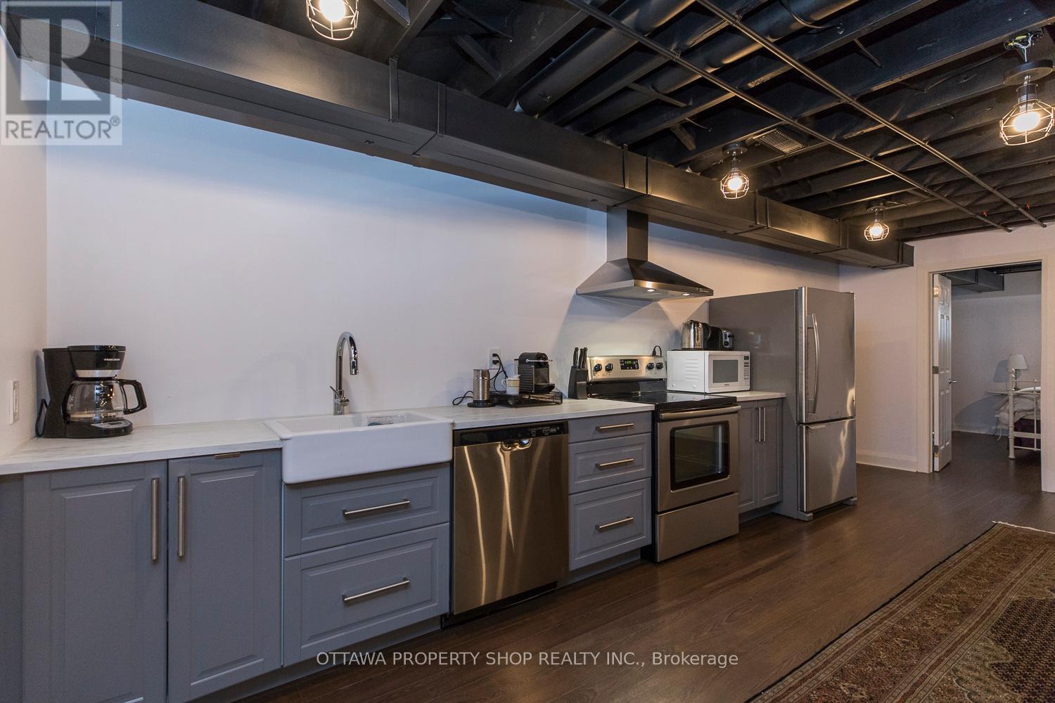 Photo 26 of 2428 Greys Creek Road, Ottawa ON