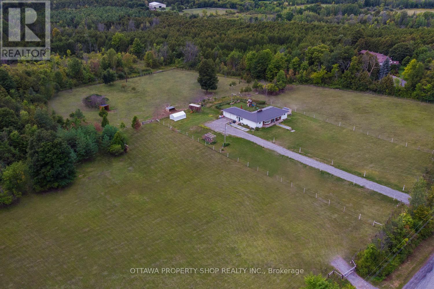 Photo 30 of 2428 Greys Creek Road, Ottawa ON