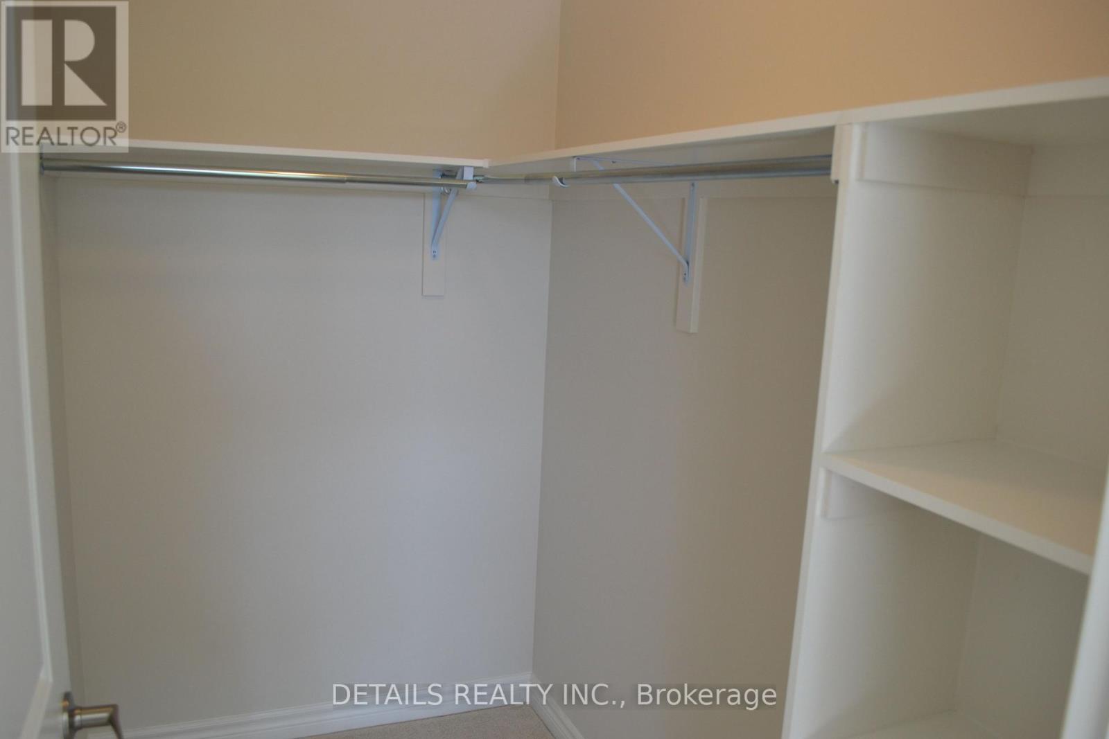 Photo 17 of 220 397 Codds Road, Ottawa ON