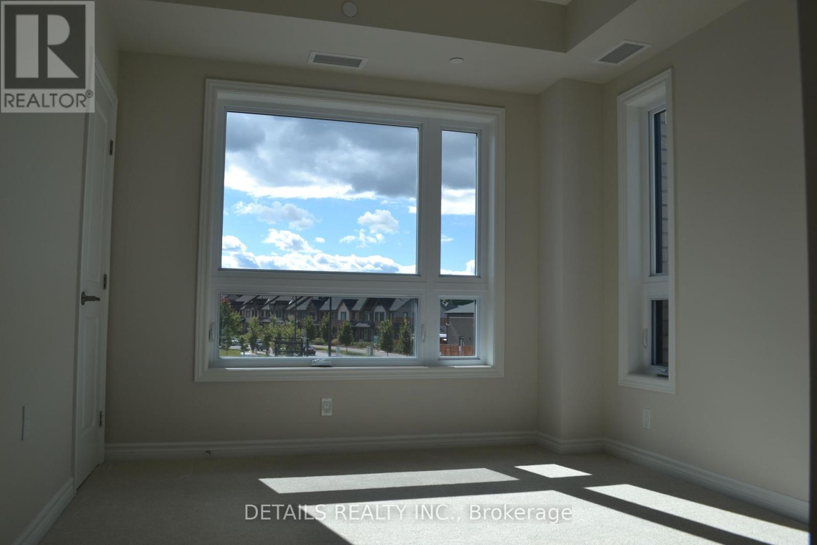Photo 18 of 220 397 Codds Road, Ottawa ON