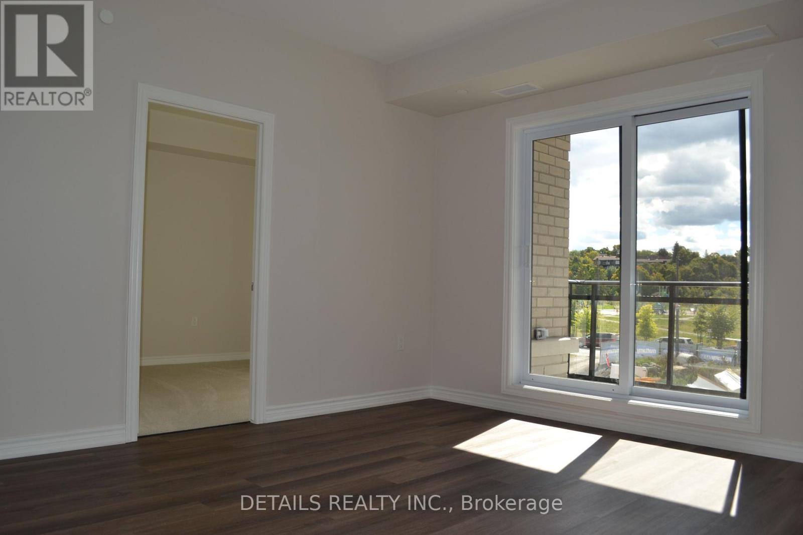 Photo 21 of 220 397 Codds Road, Ottawa ON