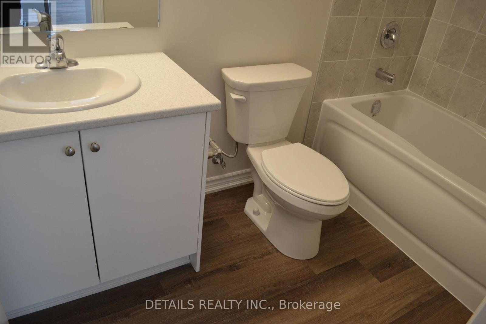 Photo 9 of 220 397 Codds Road, Ottawa ON
