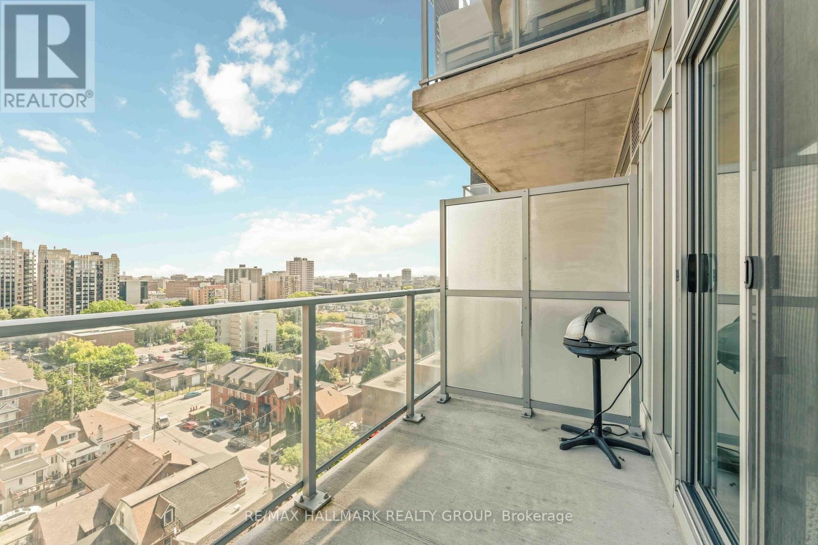 Photo 19 of 1209 255 Bay Street, Ottawa ON