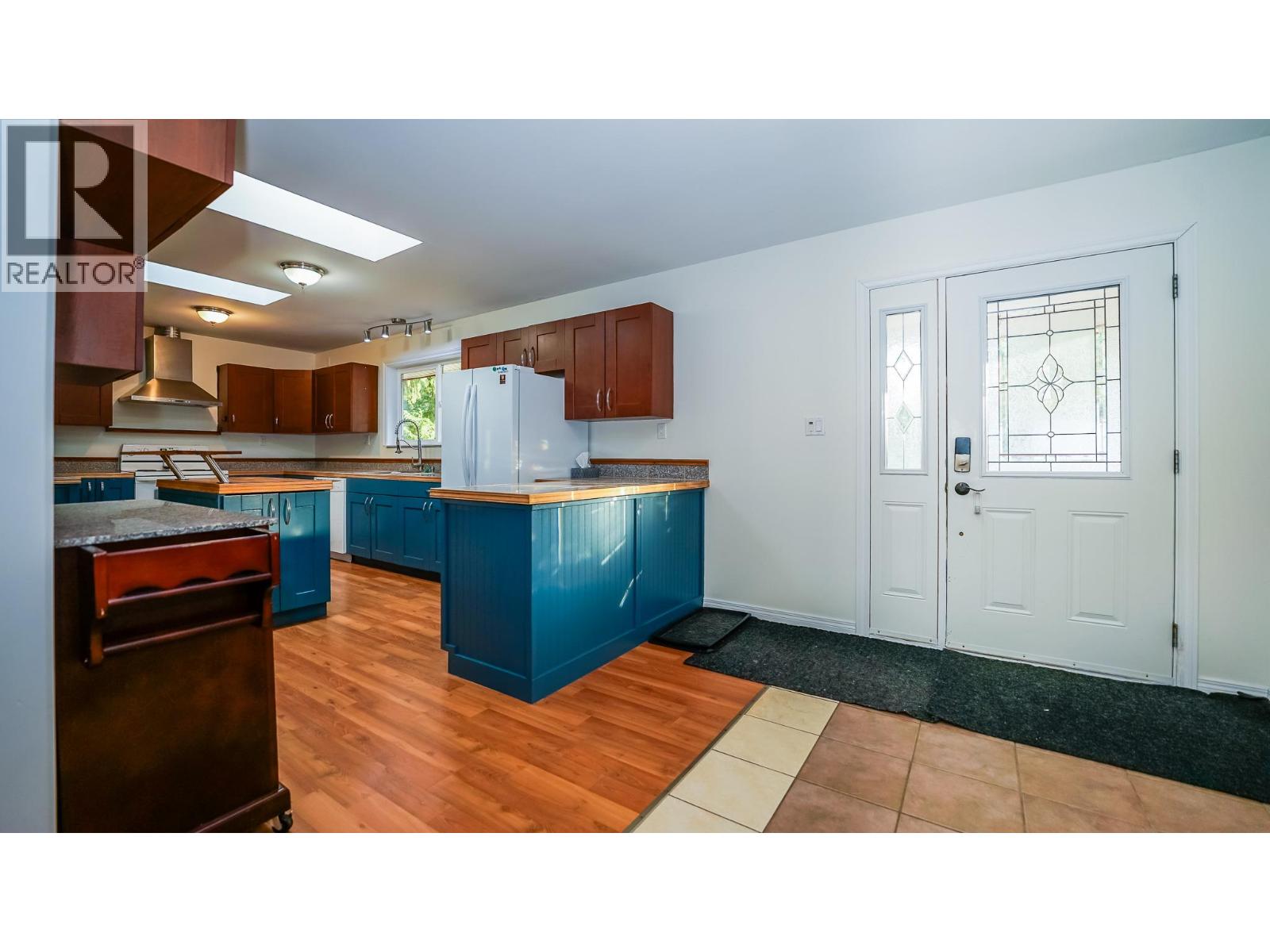 174 BC-97B - Photo 3 of 12, Enderby, British Columbia