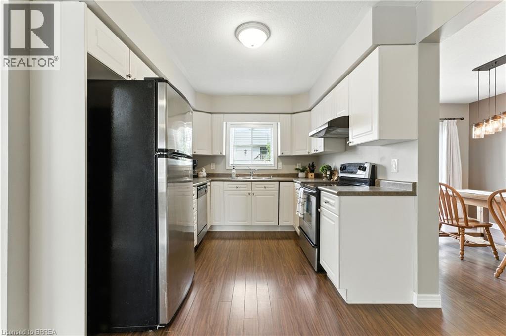 Photo 6 of 11 Macpherson Drive, Paris ON
