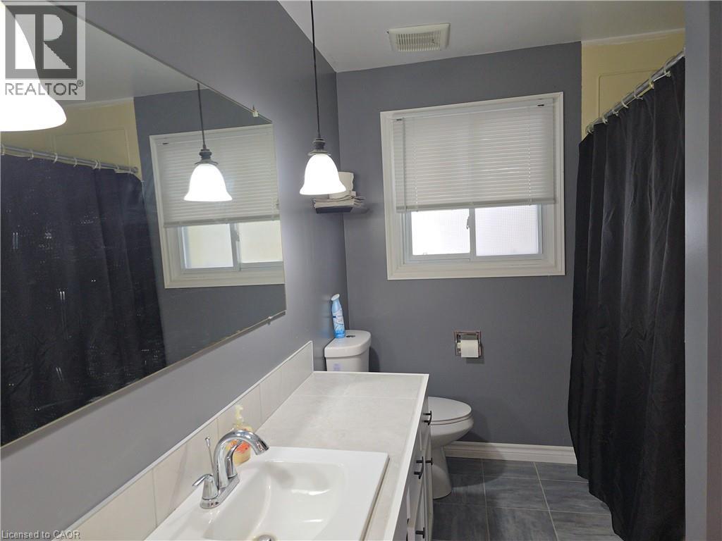 Photo 13 of 2 Kilberg Court, Listowel ON