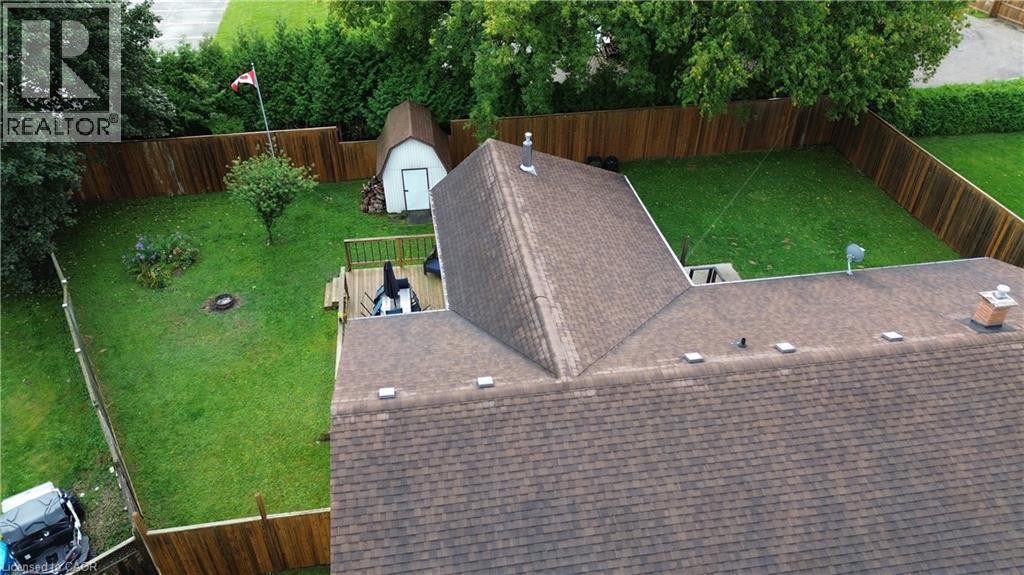 Photo 4 of 2 Kilberg Court, Listowel ON