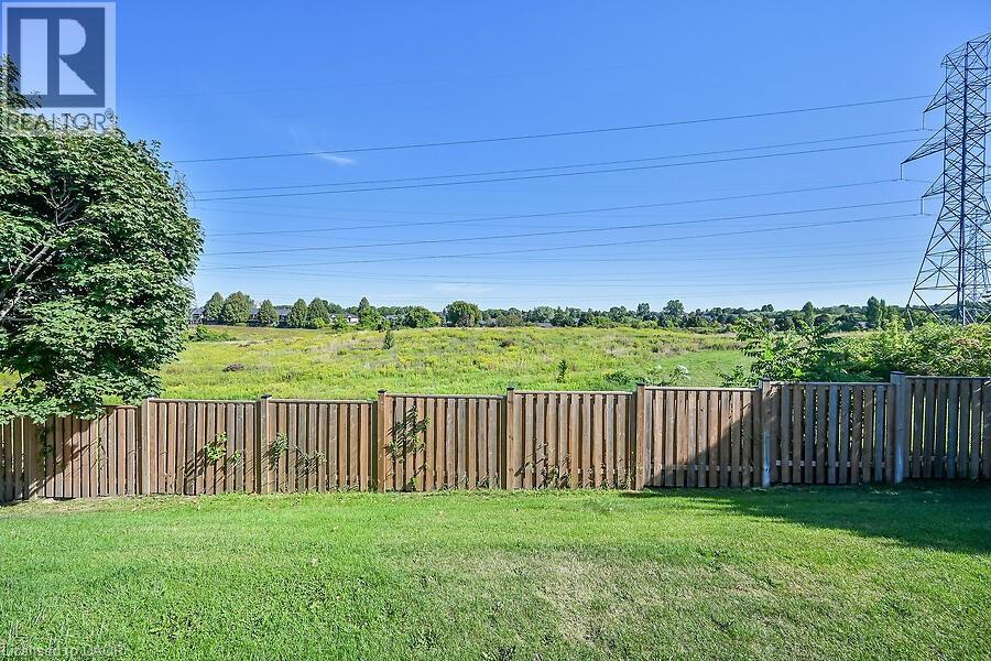 Photo 39 of 88 Northernbreeze Street, Mount Hope ON
