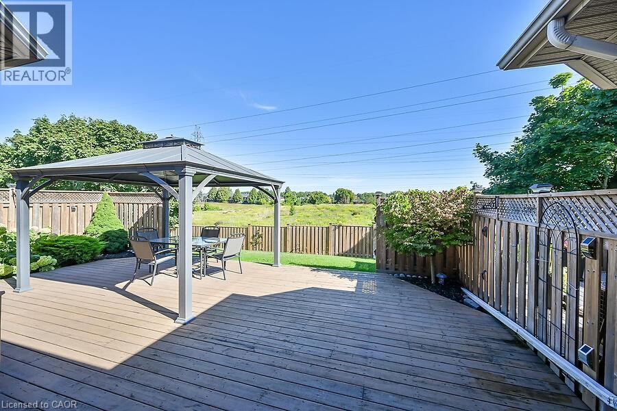 Photo 37 of 88 Northernbreeze Street, Mount Hope ON
