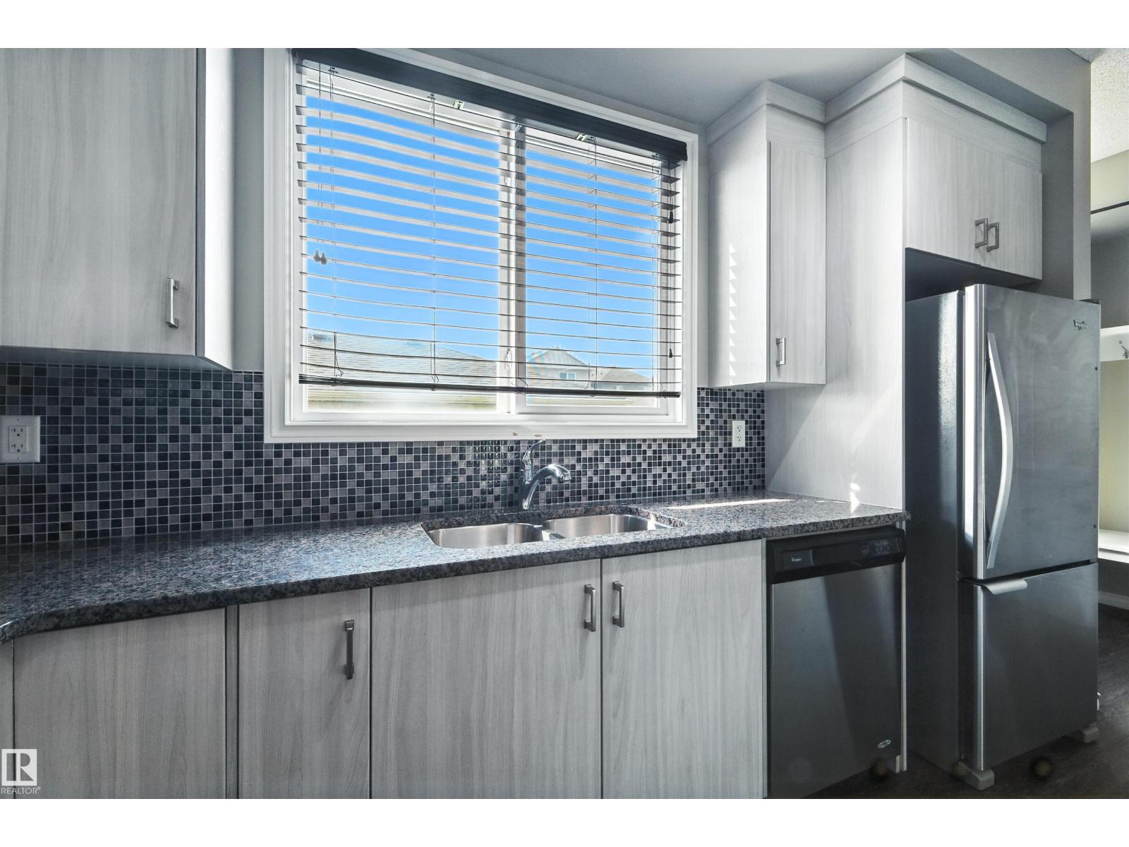 Photo 17 of 8085 Chappelle Wy Sw, Edmonton AB