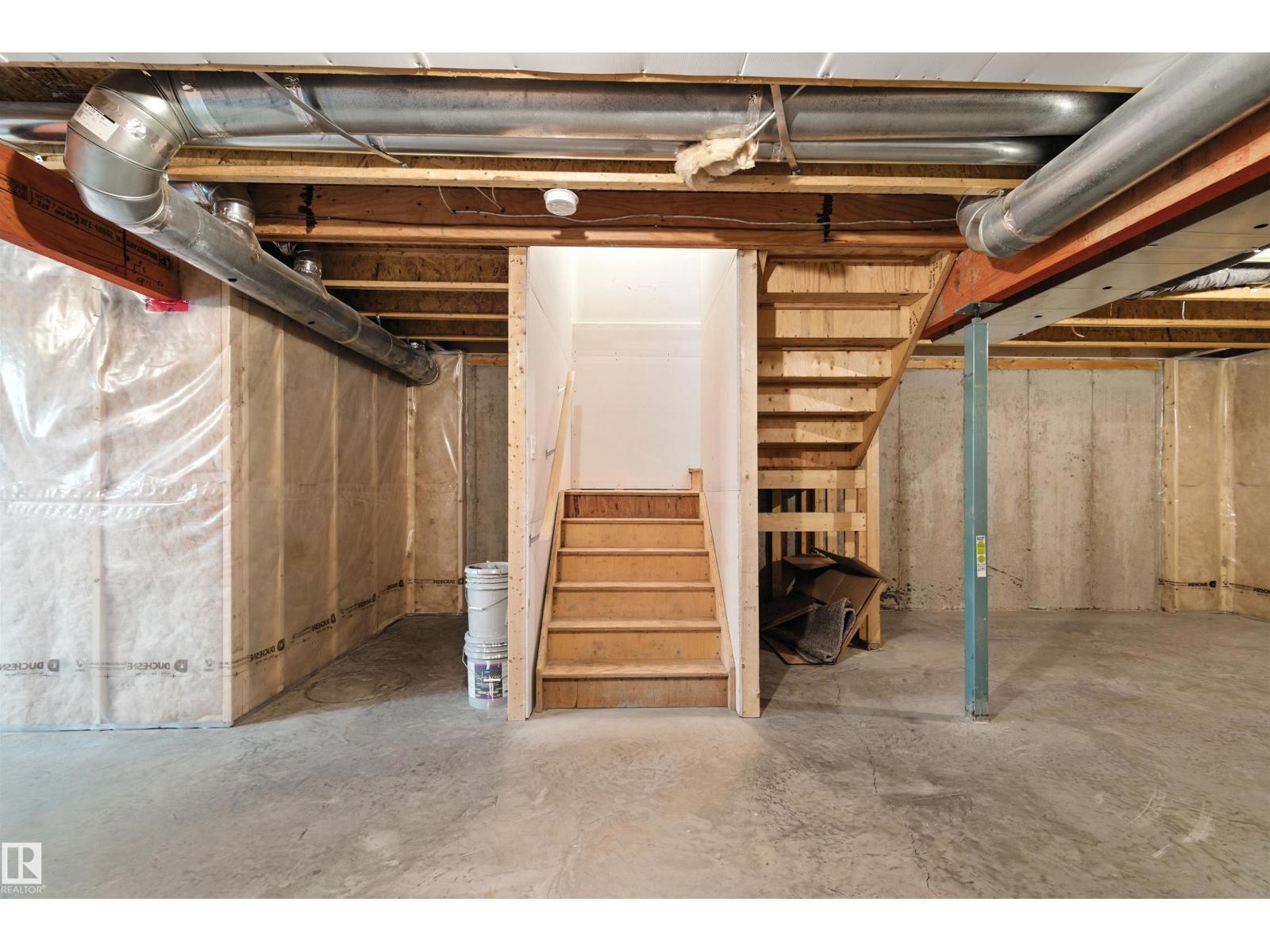 Photo 40 of 8085 Chappelle Wy Sw, Edmonton AB