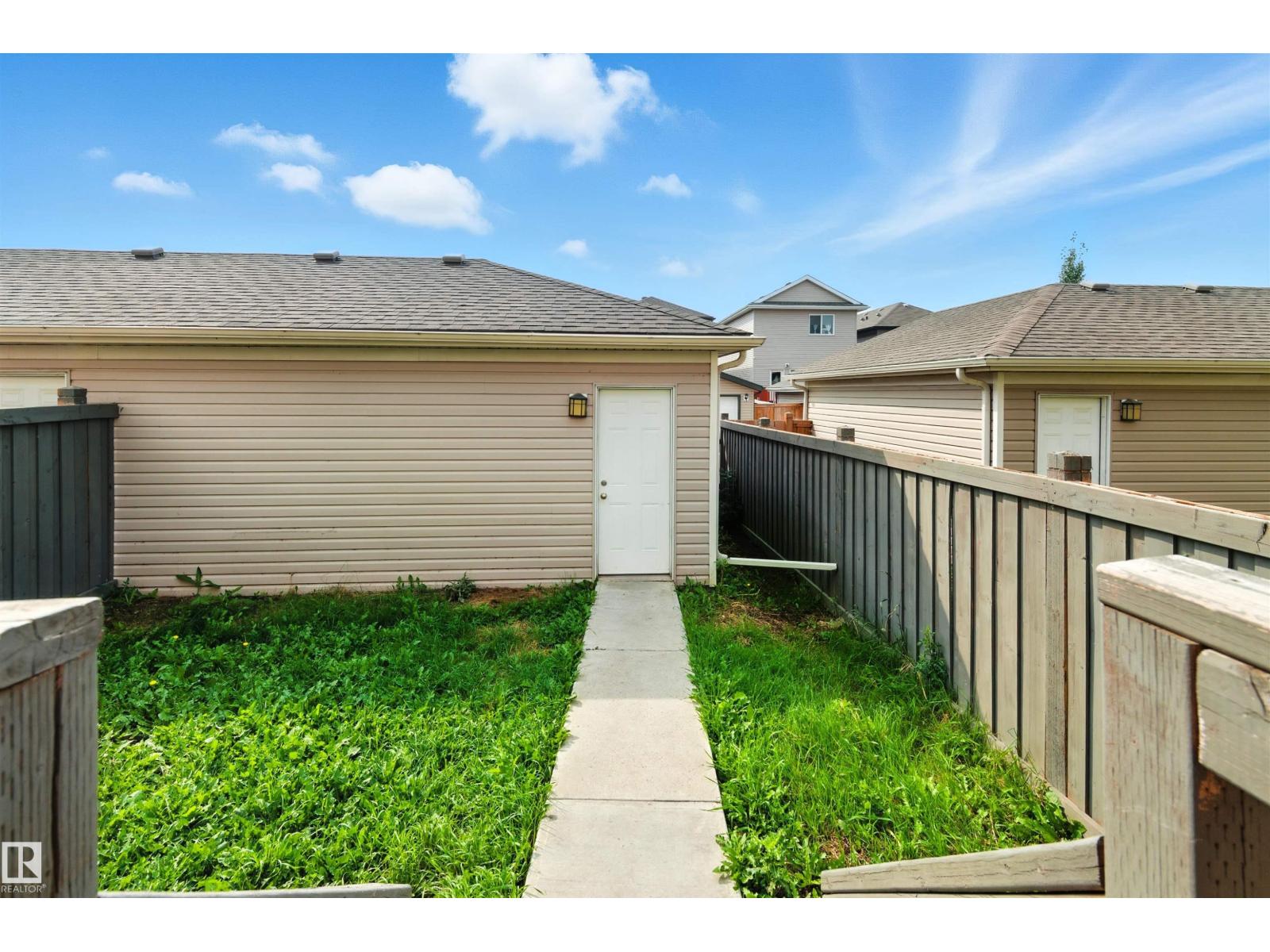 Photo 42 of 8085 Chappelle Wy Sw, Edmonton AB