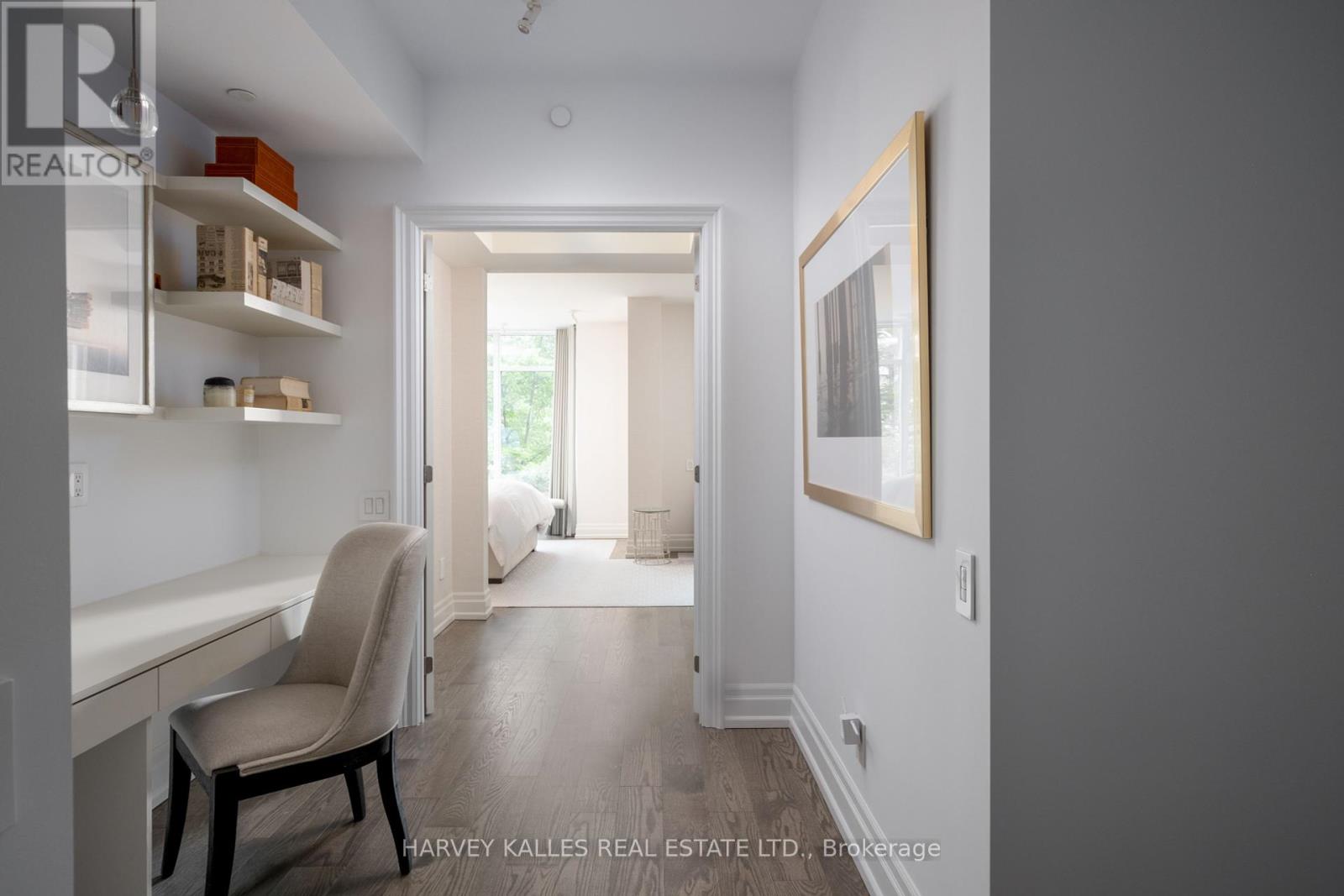 Photo 13 of 127 Pears Avenue, Toronto ON