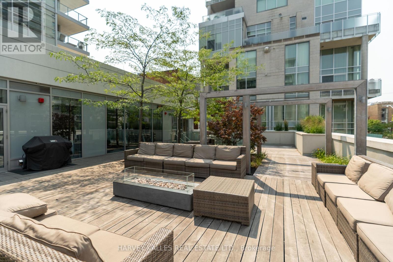 Photo 41 of 127 Pears Avenue, Toronto ON