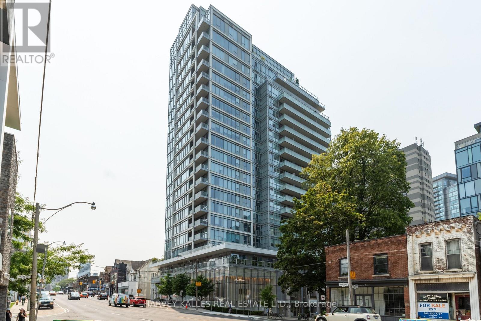 Photo 40 of 127 Pears Avenue, Toronto ON