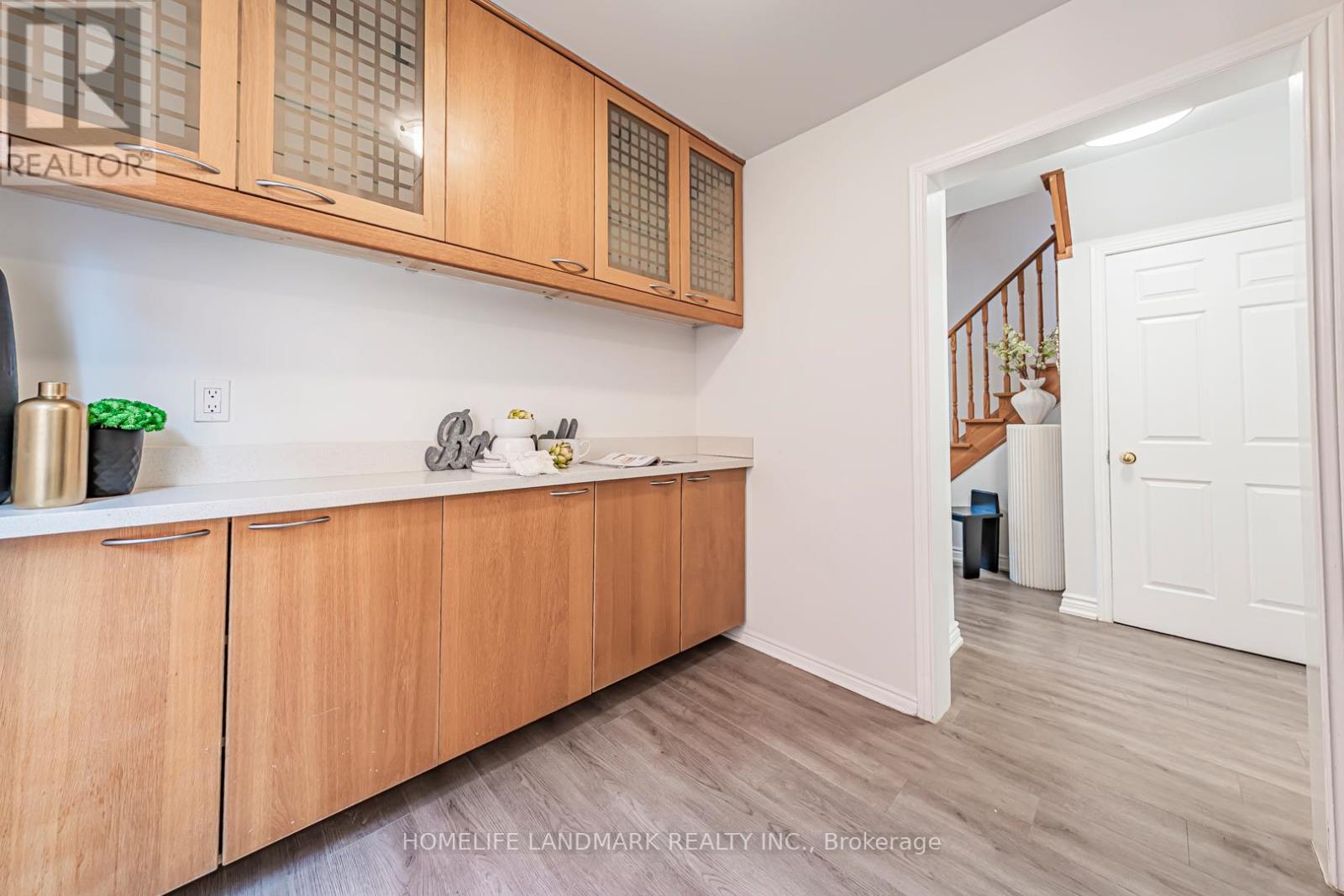 Photo 19 of 356 Brownridge Drive, Vaughan ON