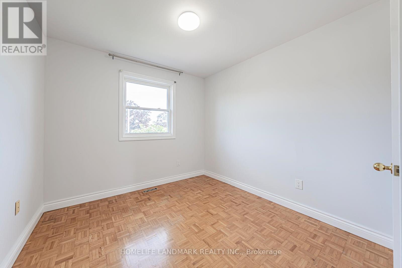 Photo 26 of 356 Brownridge Drive, Vaughan ON