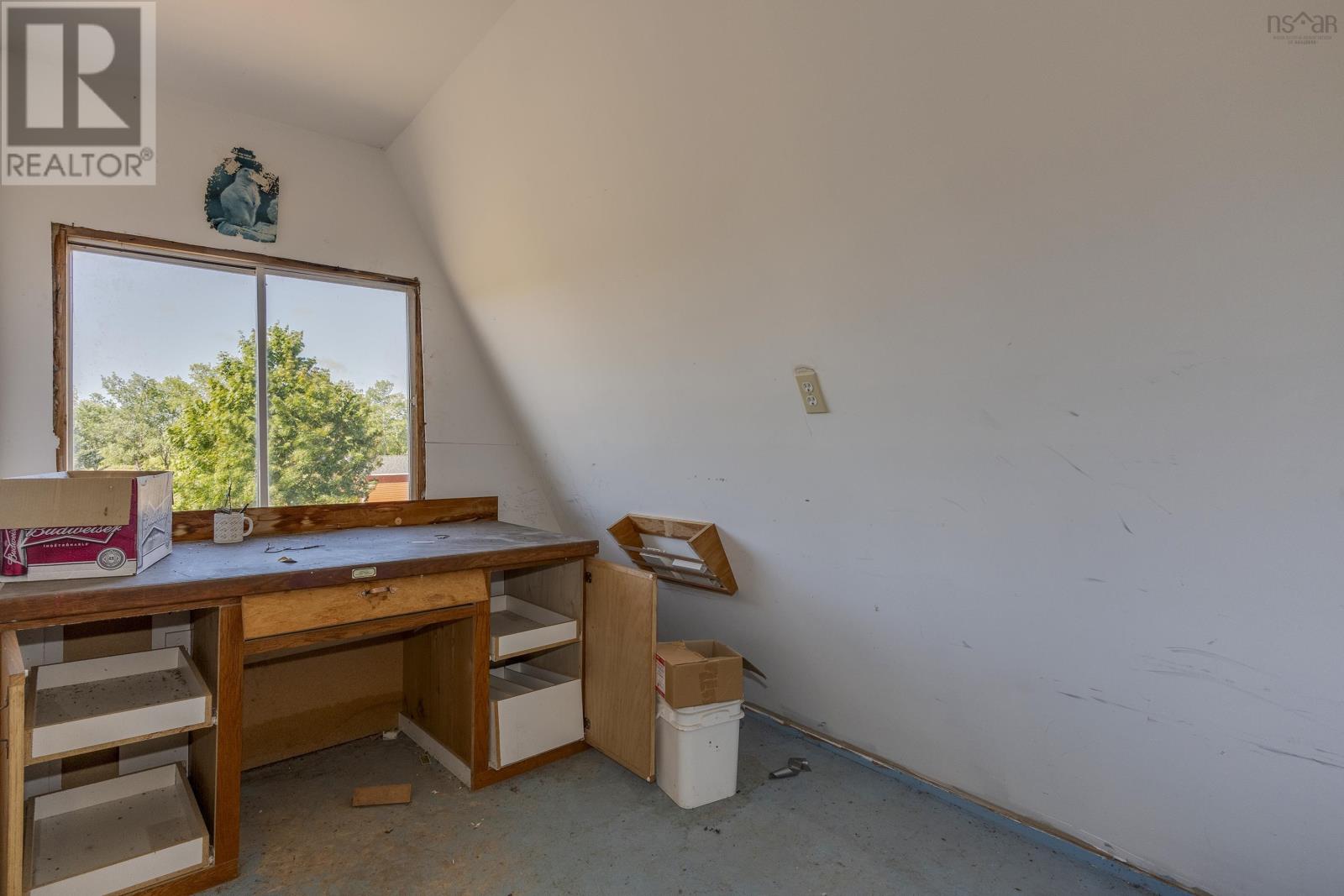 Property 32 of 40 of 1084 Ridge Road