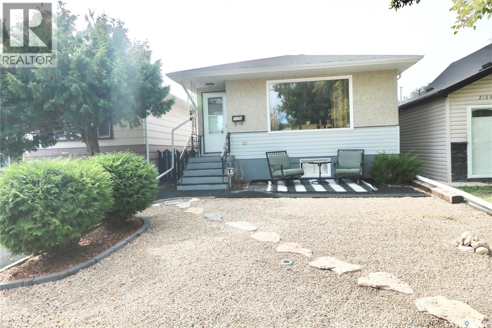 Photo 1 of 2110 Elliott Street, Regina SK