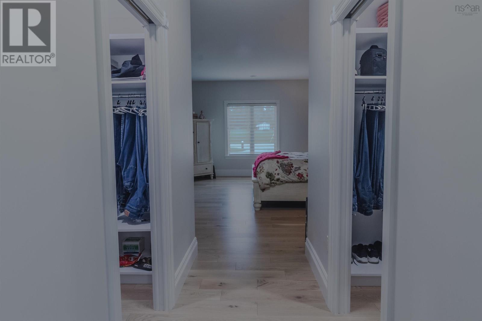 Property 24 of 46 of 62 Park Drive