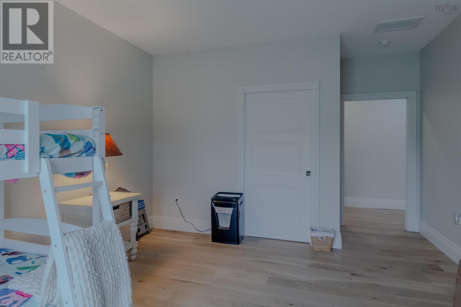 Property 30 of 46 of 62 Park Drive