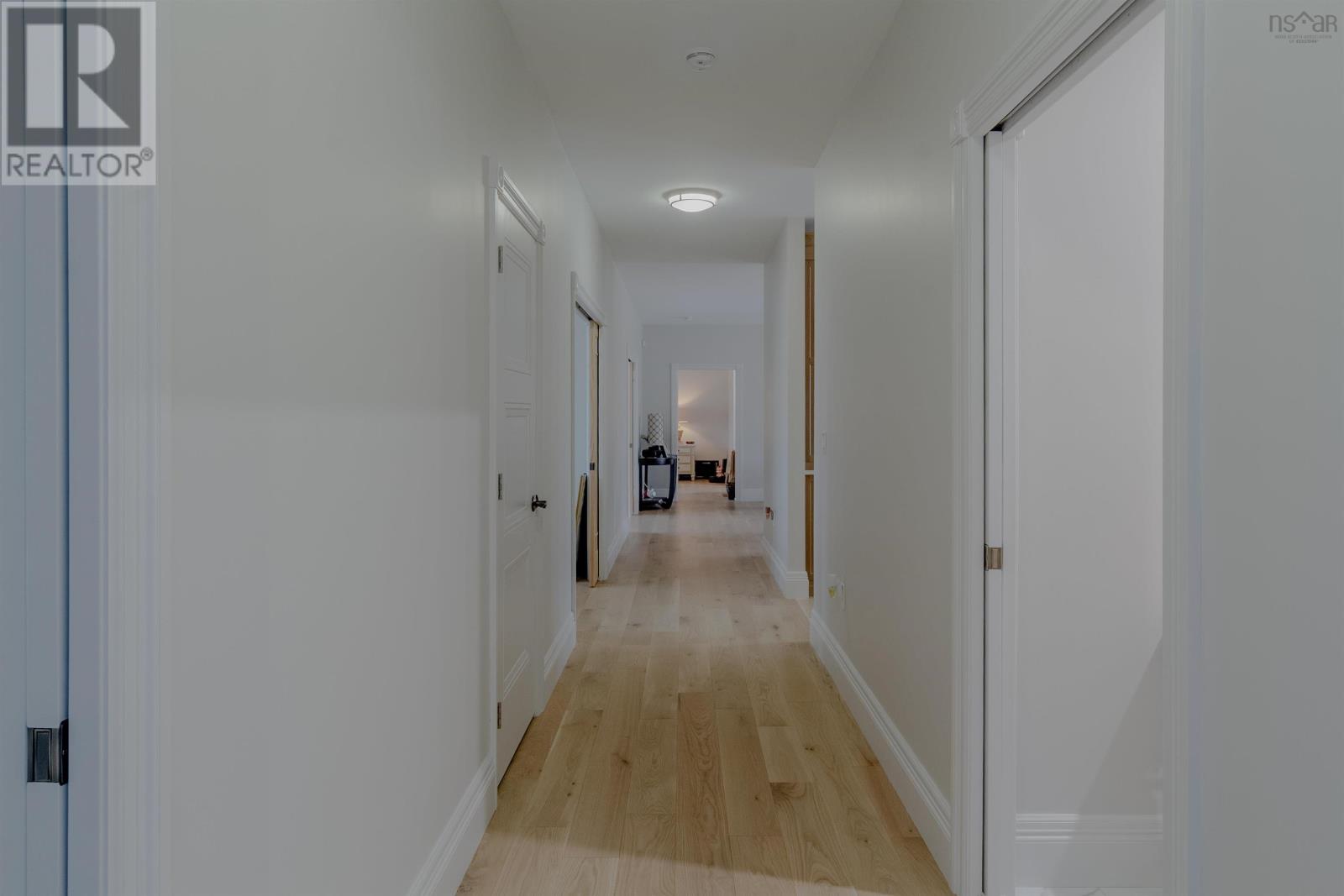 Property 20 of 46 of 62 Park Drive