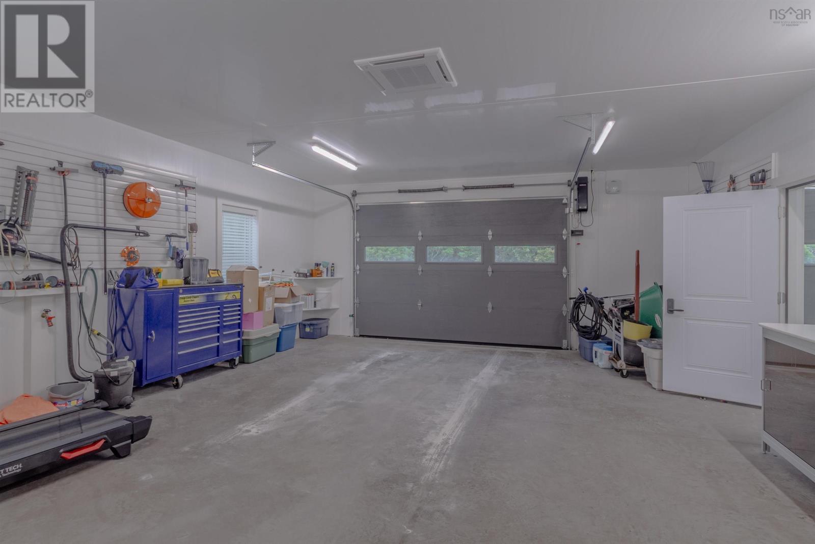 Property 38 of 46 of 62 Park Drive