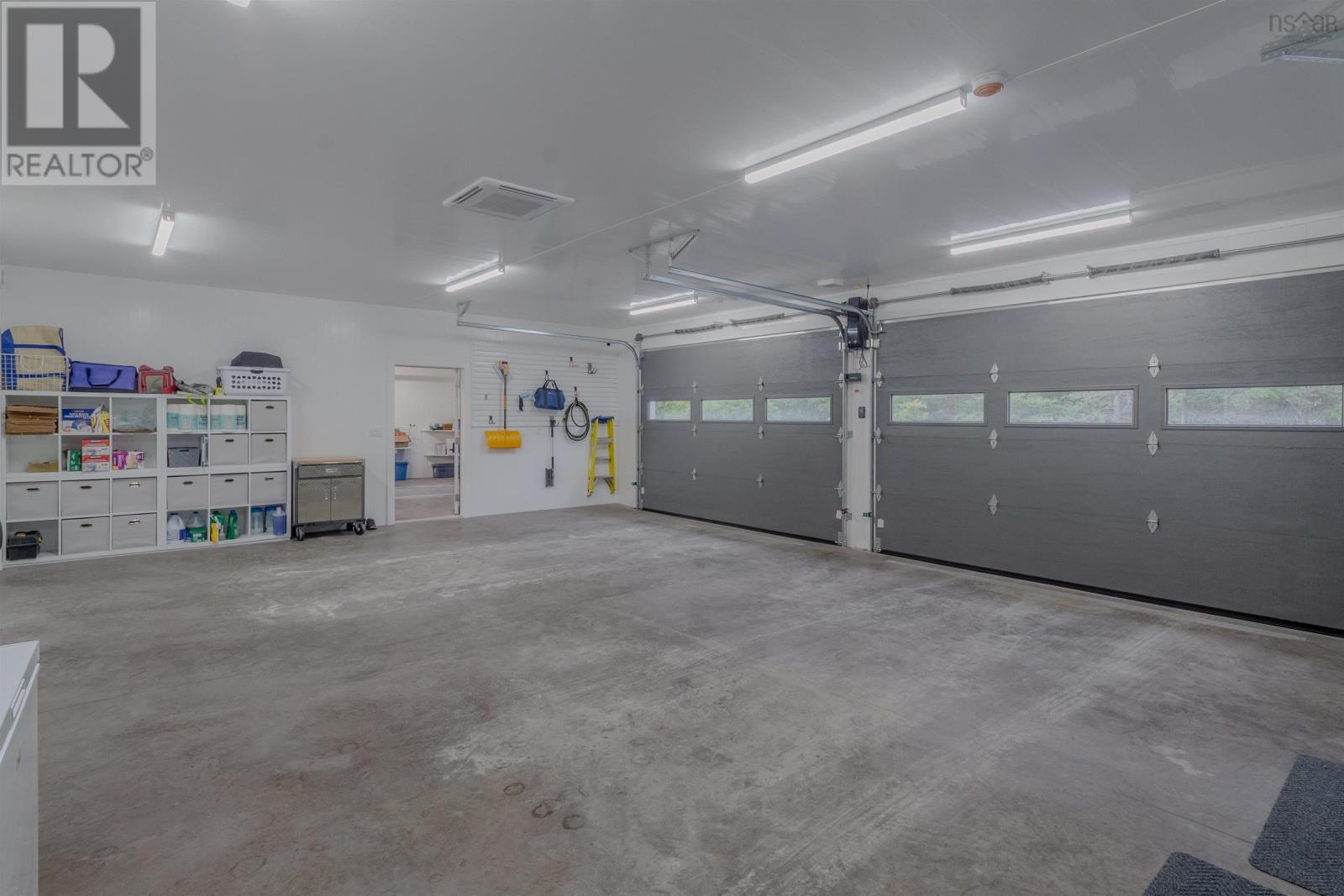 Property 36 of 46 of 62 Park Drive