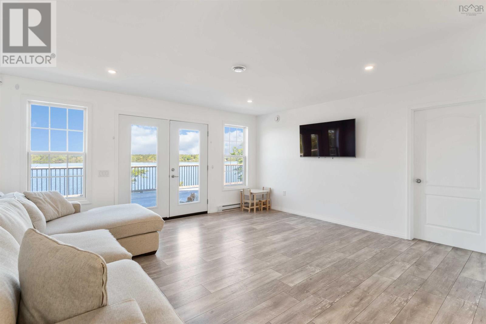 Property 24 of 51 of 181 Timberland Road