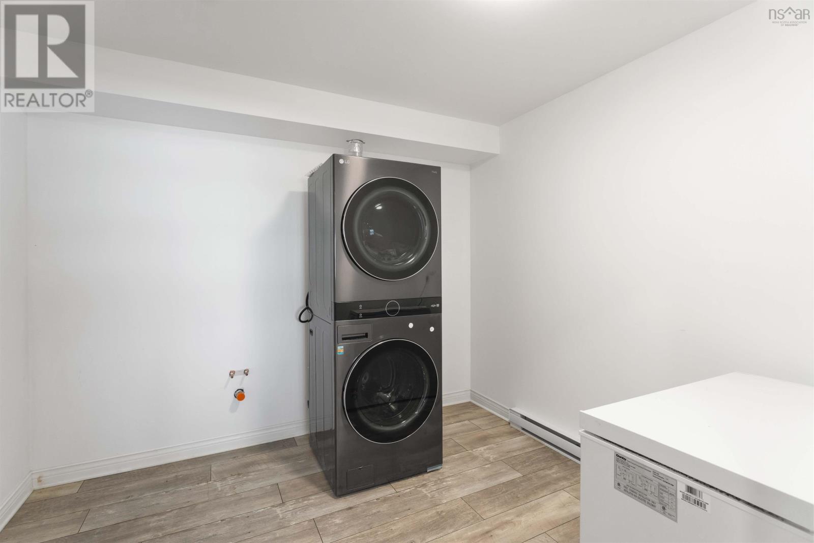 Property 36 of 51 of 181 Timberland Road