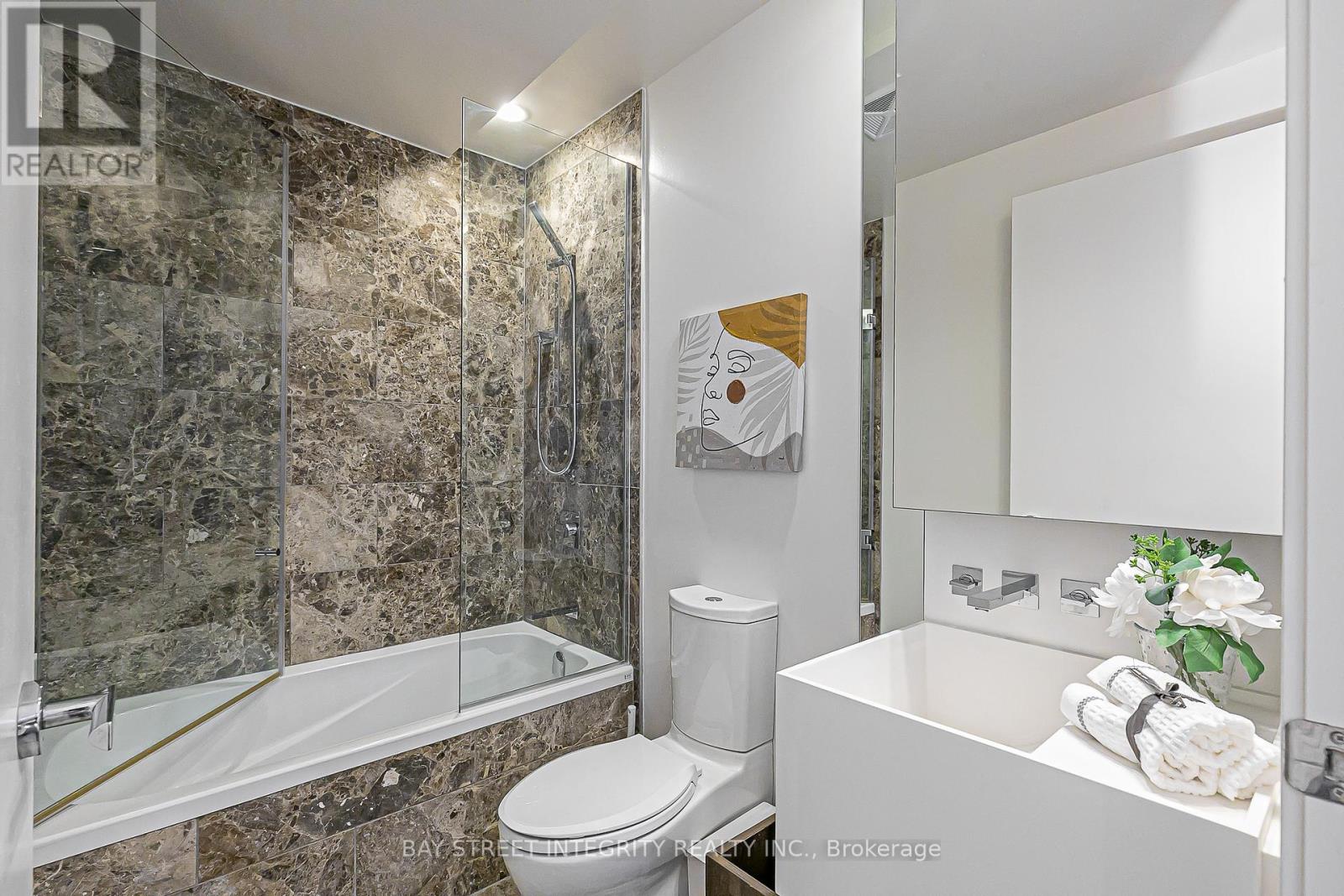 Photo 7 of 1110 1 Bloor Street, Toronto ON