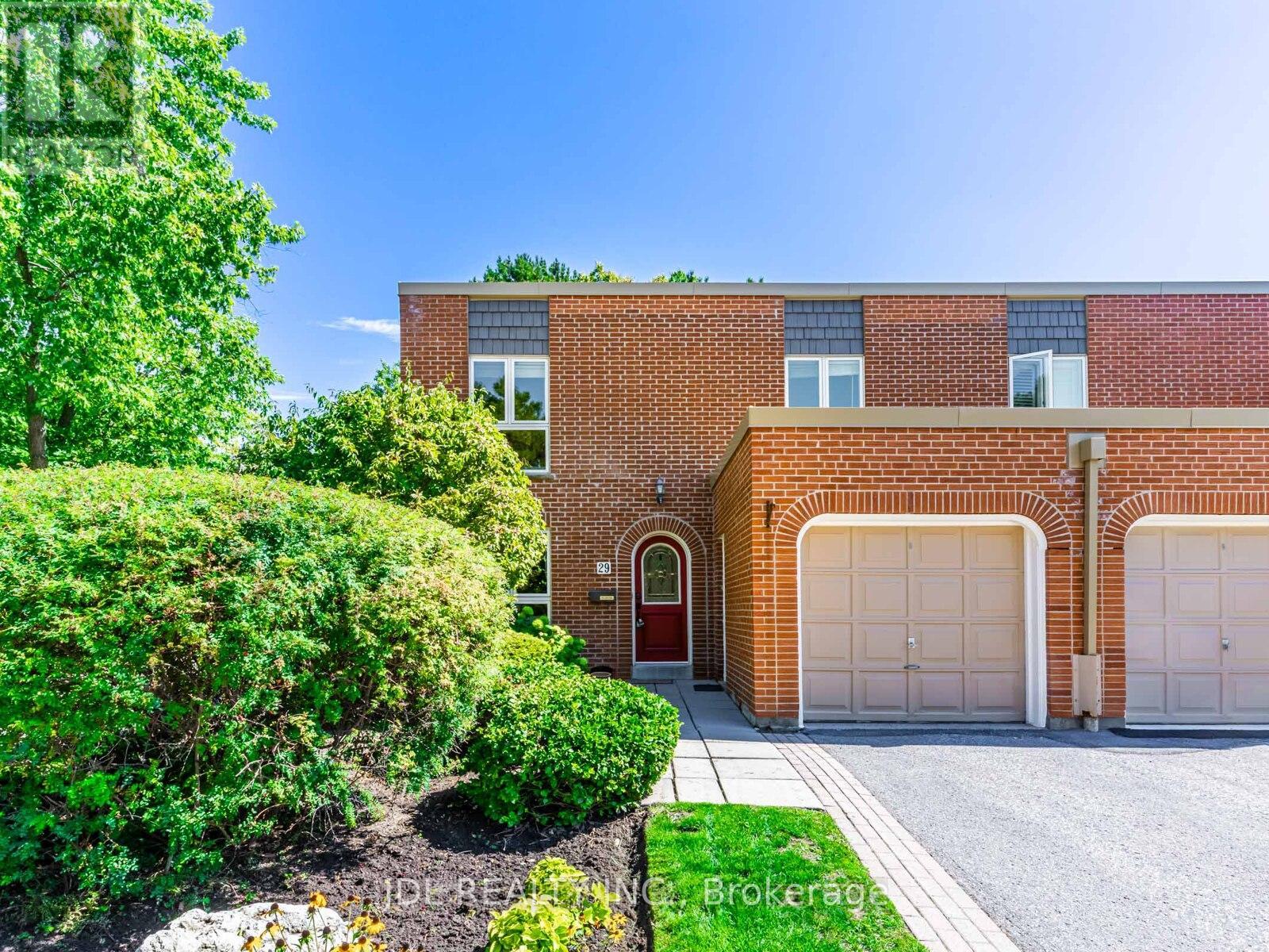 Photo 2 of 217 29 Scenic Mill Way, Toronto ON