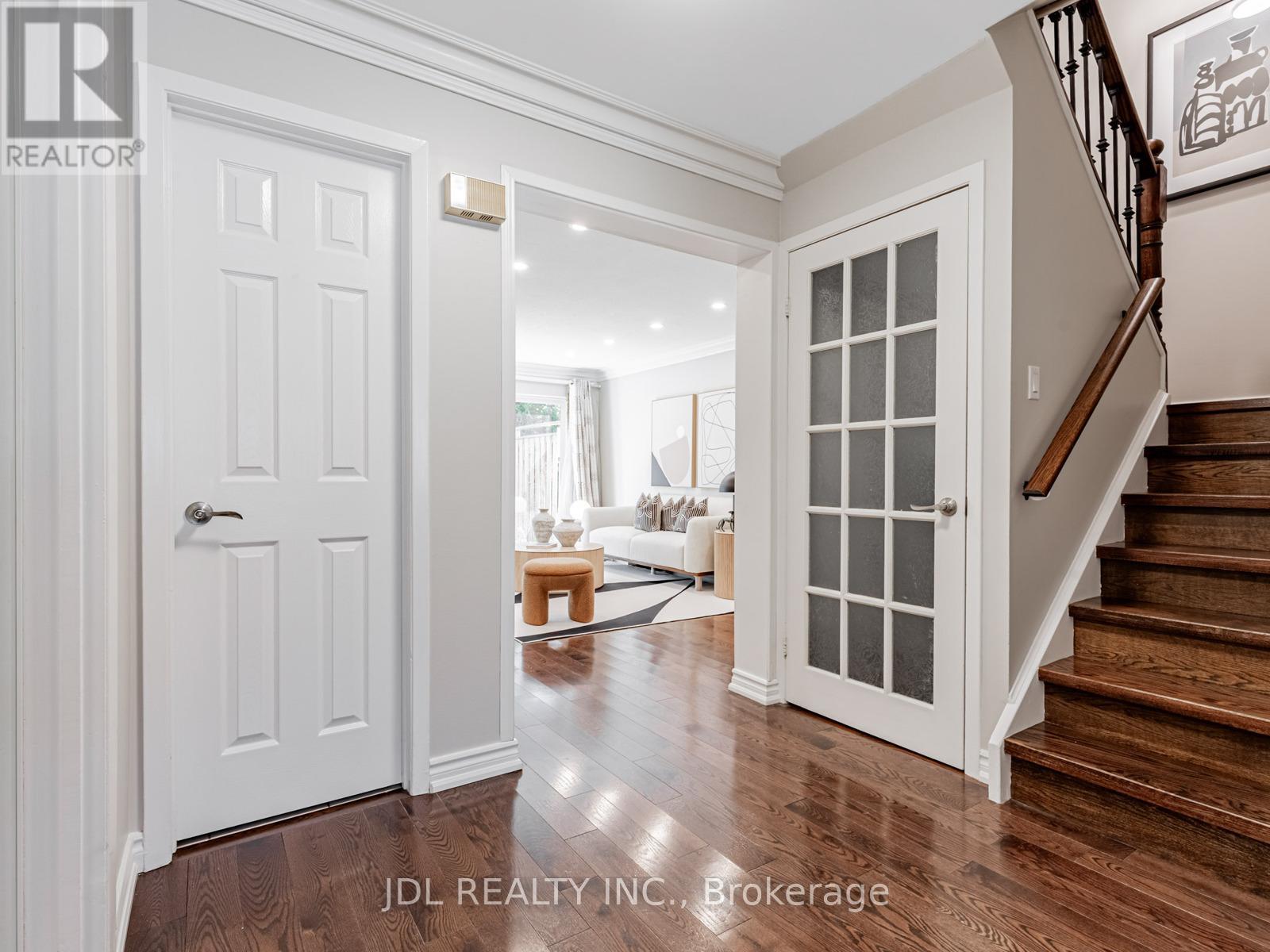 Photo 5 of 217 29 Scenic Mill Way, Toronto ON