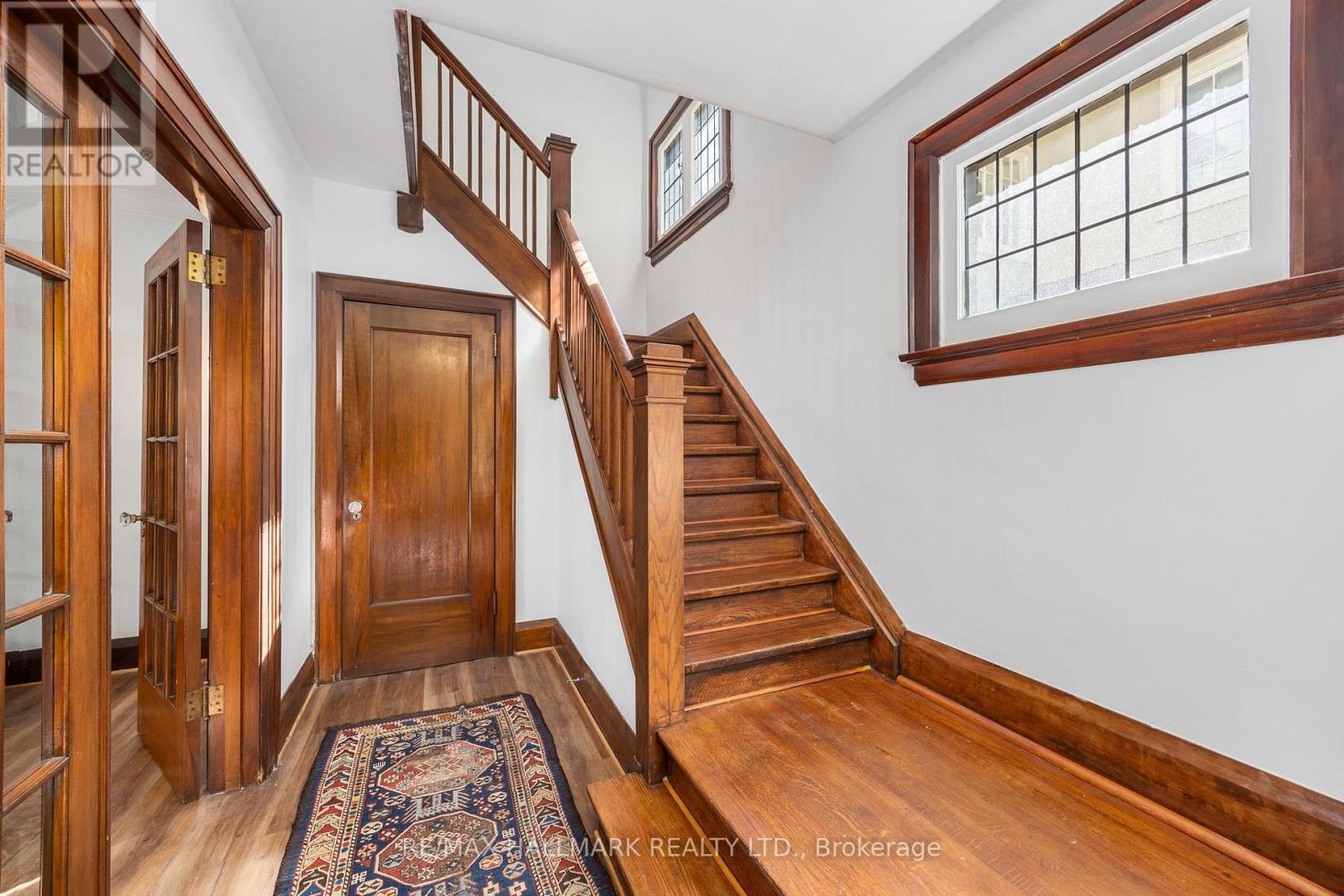 Photo 6 of 33 Austin Terrace, Toronto ON