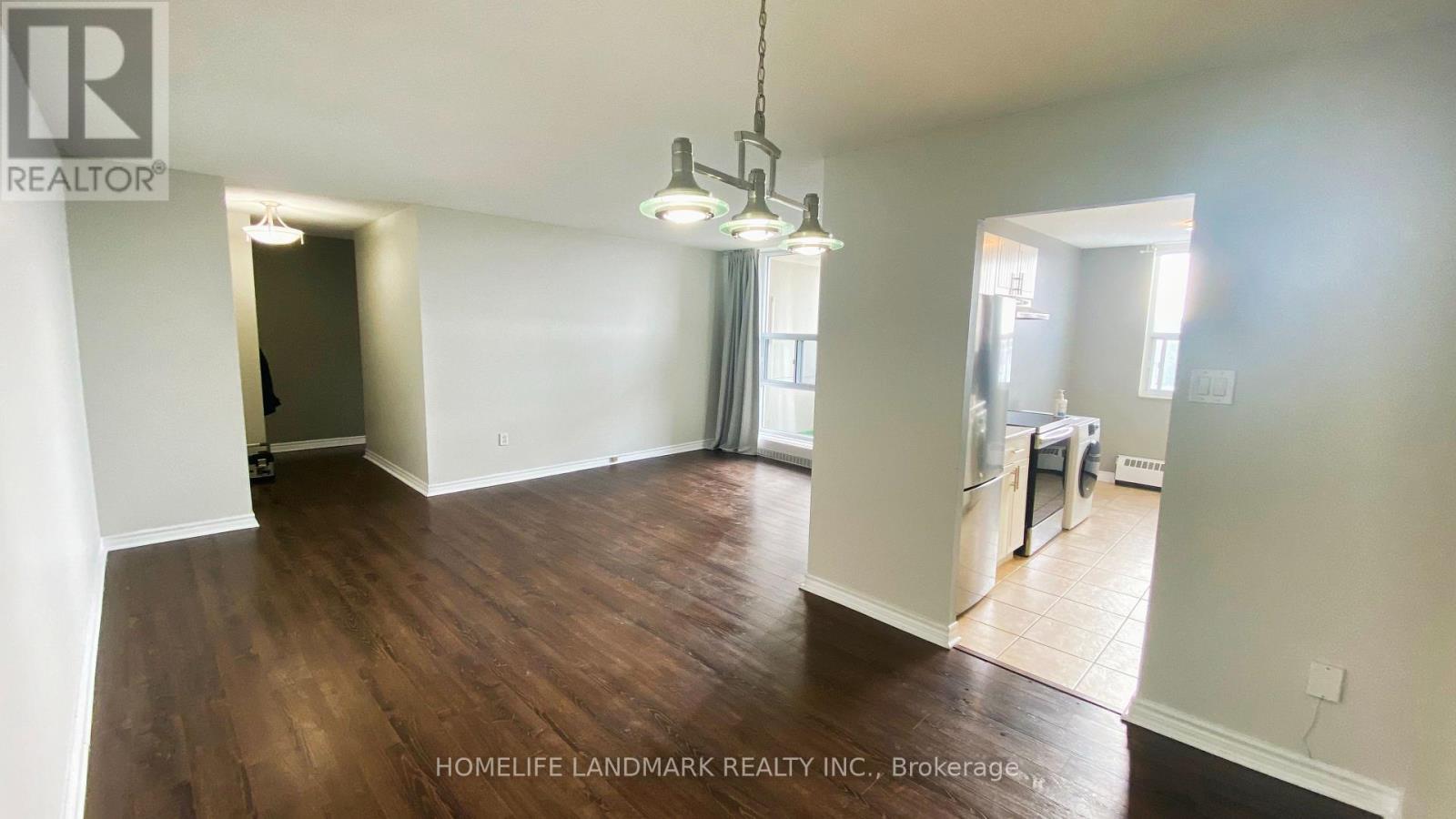 Photo 13 of 513 175 Hilda Avenue, Toronto ON