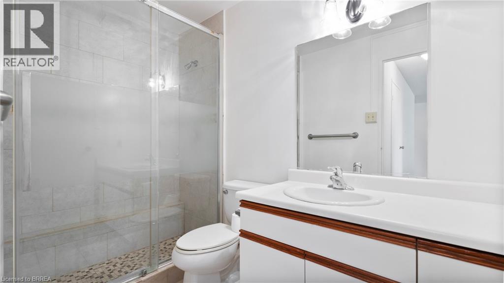 Photo 13 of 421 Fairview Drive Unit 101, Brantford ON