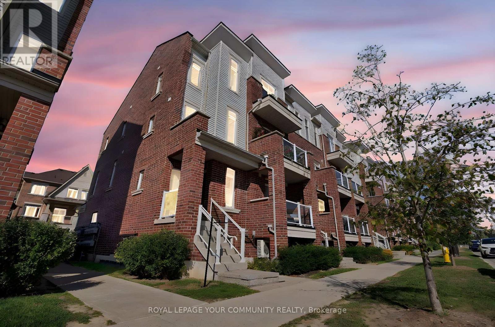 Photo 1 of 2574 William Jackson Drive, Pickering ON