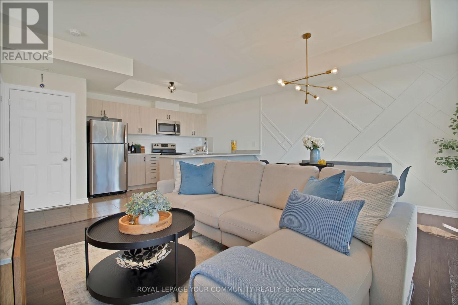 Photo 7 of 2574 William Jackson Drive, Pickering ON