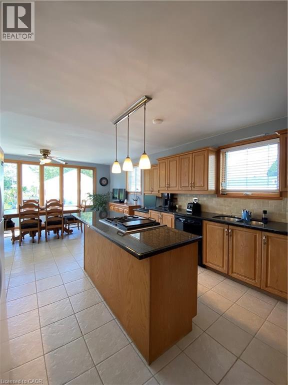 Photo 11 of 1841 Rymal Road E, Hamilton ON