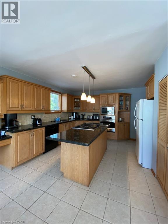 Photo 12 of 1841 Rymal Road E, Hamilton ON
