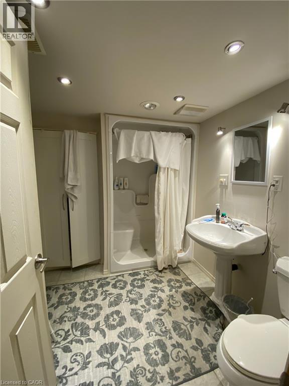 Photo 16 of 1841 Rymal Road E, Hamilton ON
